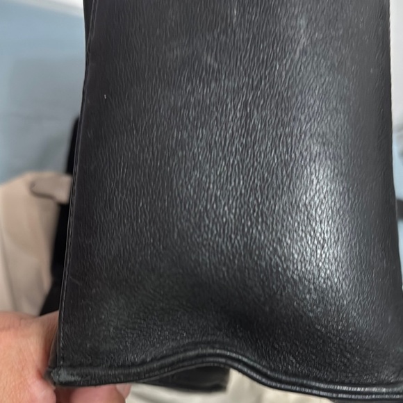 Black Leather Men's Bag - Picture 13 of 16